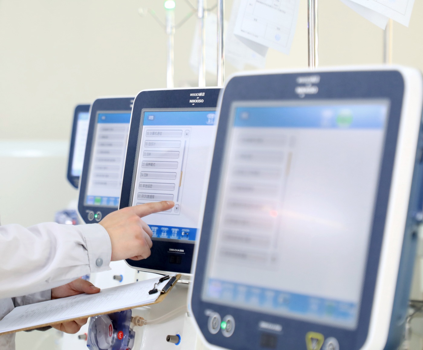 威高日裝機(jī)(威海) 透析機(jī)器